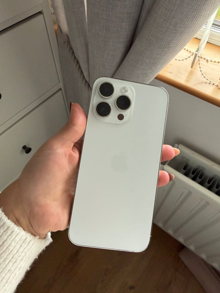 Apple iPhone 14 Pro Max 128gb silver/white 