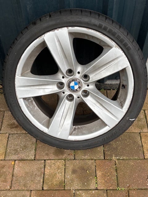 18inch BMW wheels and tyres