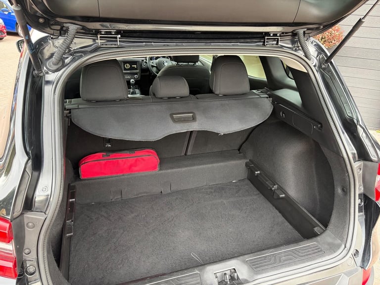 2018 Renault Kadjar 1.3 TCe Dynamique Nav Euro 6 (s/s) 5dr HATCHBACK Petrol Manual