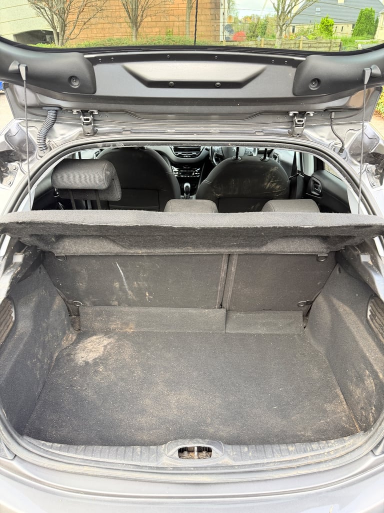 Peugeot, 208, Hatchback, 2019, Manual, 1199 (cc), 5 doors