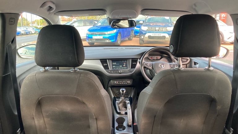 2022 Vauxhall Crossland 1.2 Design 5dr Petrol Hatchback Hatchback Petrol Manual