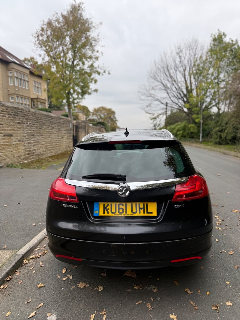 Vauxhall, INSIGNIA, Estate, 2011, Manual, 1956 (cc), 5 doors