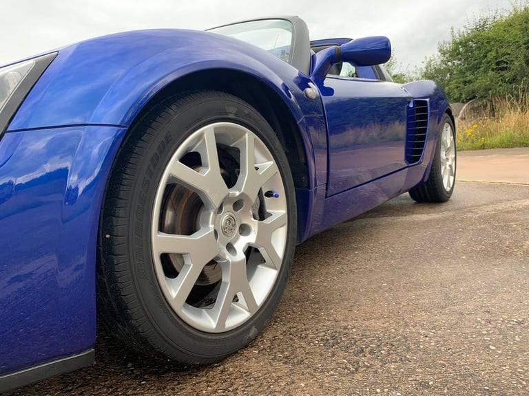 2005 Vauxhall VX220 2.0 i Turbo 16v Targa 2dr CONVERTIBLE Petrol Manual