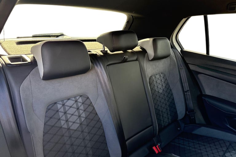 2020 Volkswagen Golf 2.0 TDI 150 R-Line 5dr DSG Hatchback DIESEL Automatic