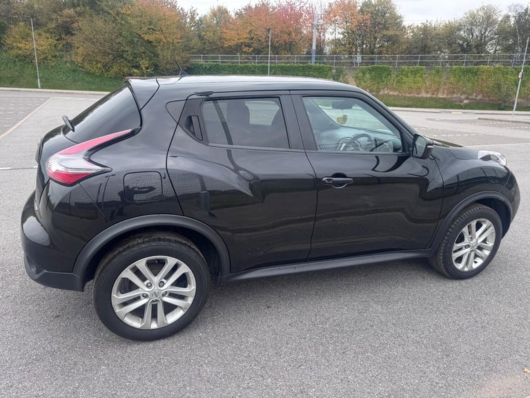 2017 Nissan Juke 1.2 DIG-T N-Connecta Euro 6 (s/s) 5dr HATCHBACK Petrol Manual