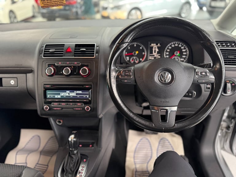 2012 Volkswagen Touran 1.6 TDI 105 SE 5dr DSG MPV Diesel Automatic