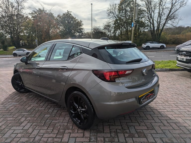 2016 Vauxhall Astra 1.4i Turbo SRi Hatchback 5dr Petrol Auto Euro 6 (s/s) (150