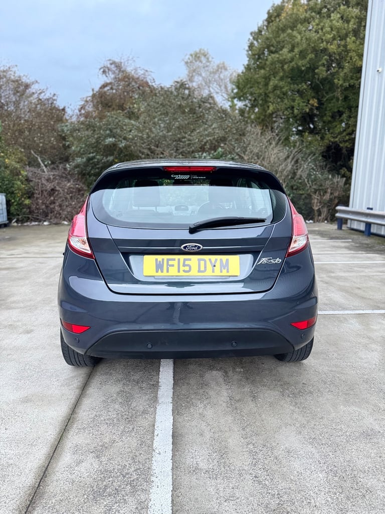 Ford, FIESTA, Hatchback, 2015, Manual, 1241 (cc), 3 doors