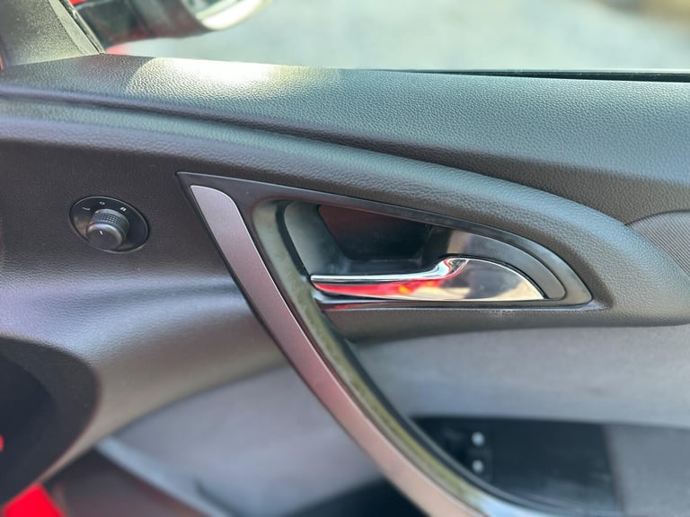 2016 Vauxhall Astra GTC 1.4i Turbo Sport Euro 6 (s/s) 3dr HATCHBACK Petrol Manual