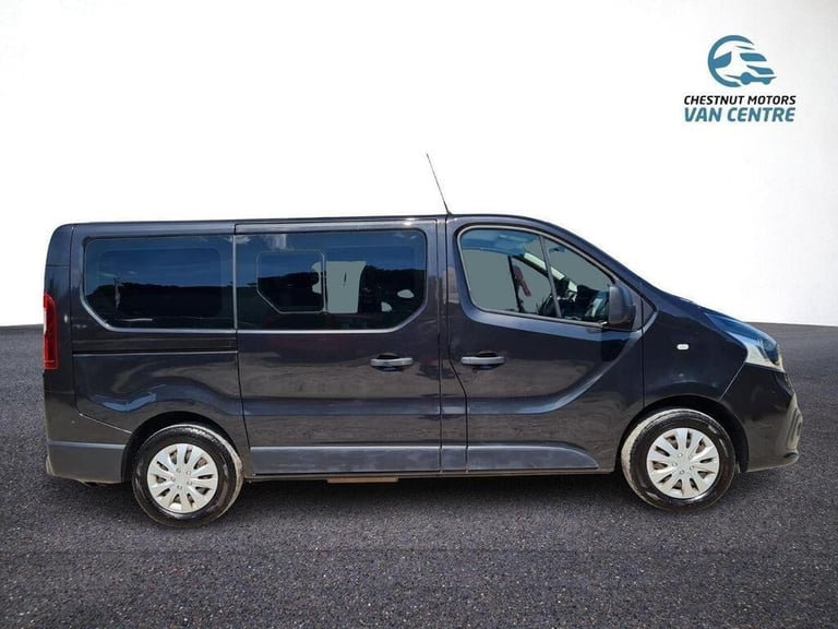 Renault Trafic Vauxhall Vivaro WAV Wheelchair Access Vehicle L1H1 2016 No VAT