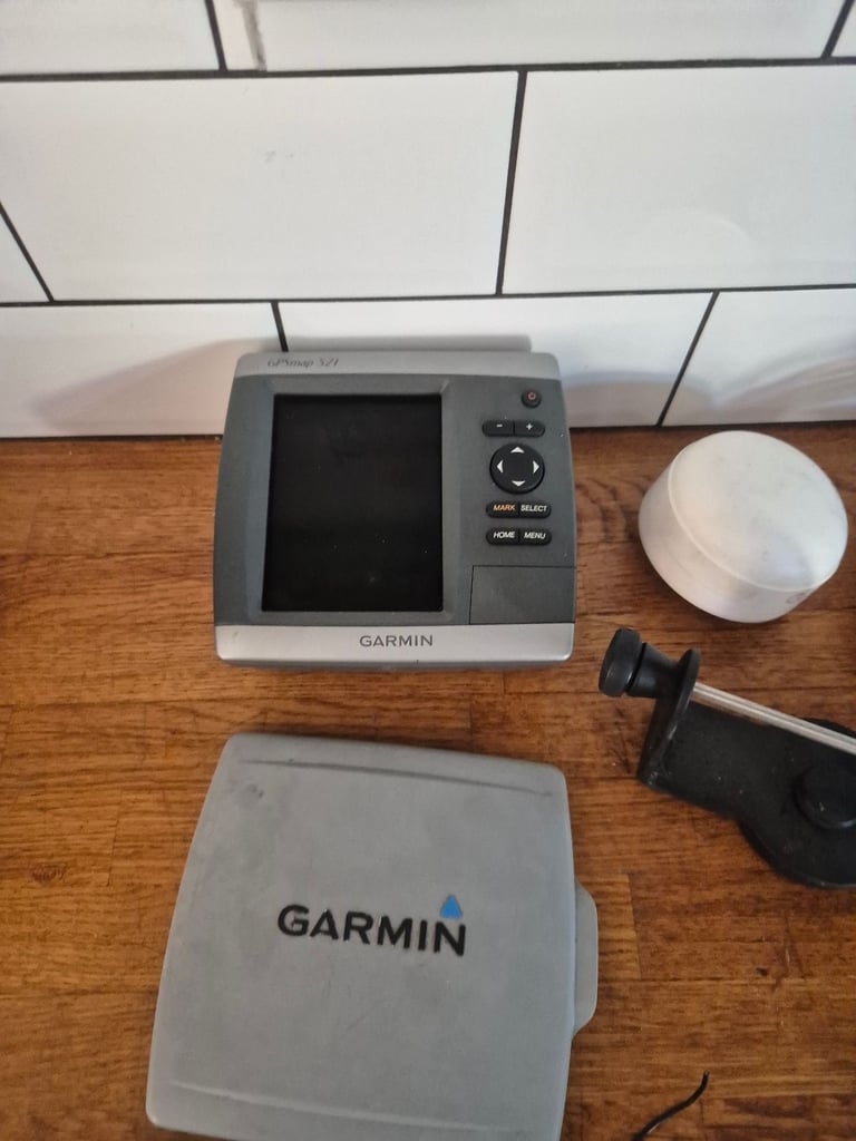 Garmin chartplotter 