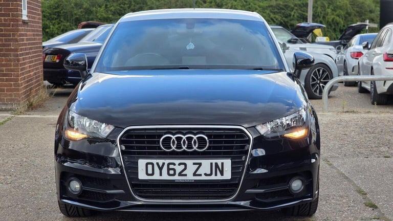 AUDI A1 1.4 TFSI S line Sportback S Tronic Euro 5 5dr 2012