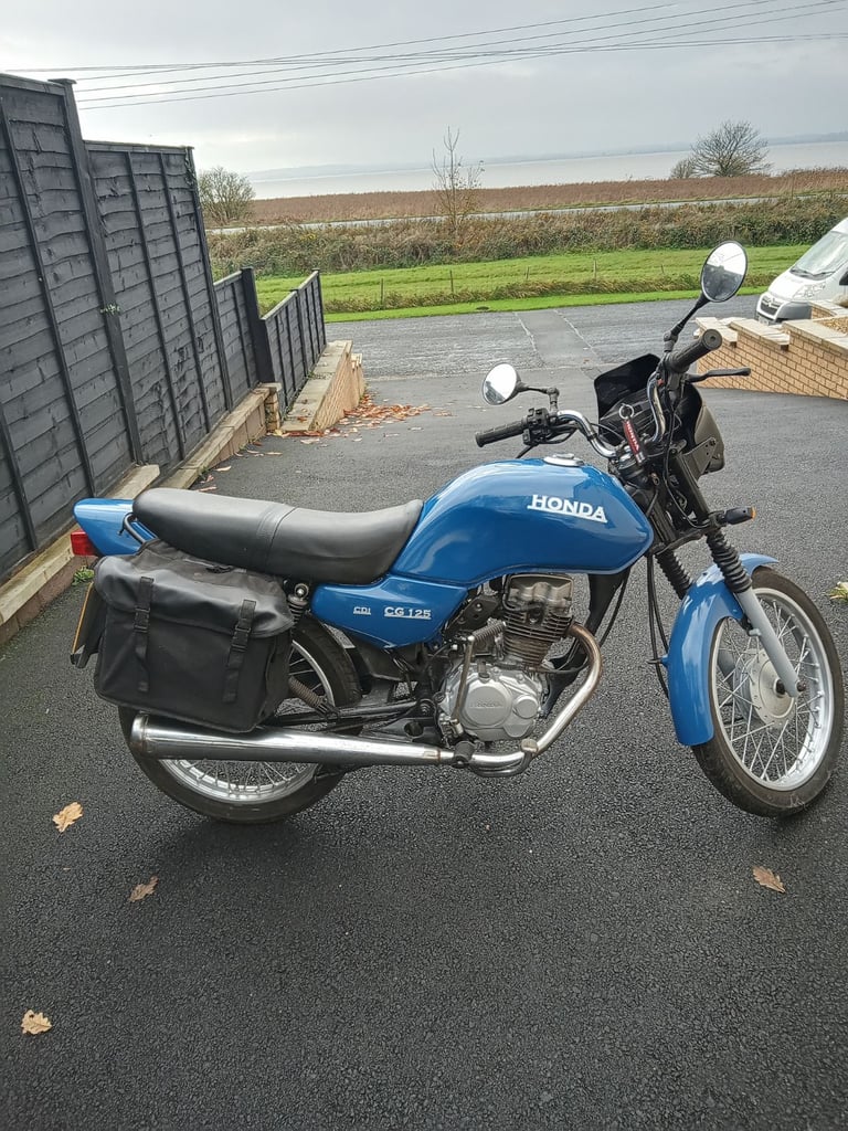 Honda CG125 51 plate.