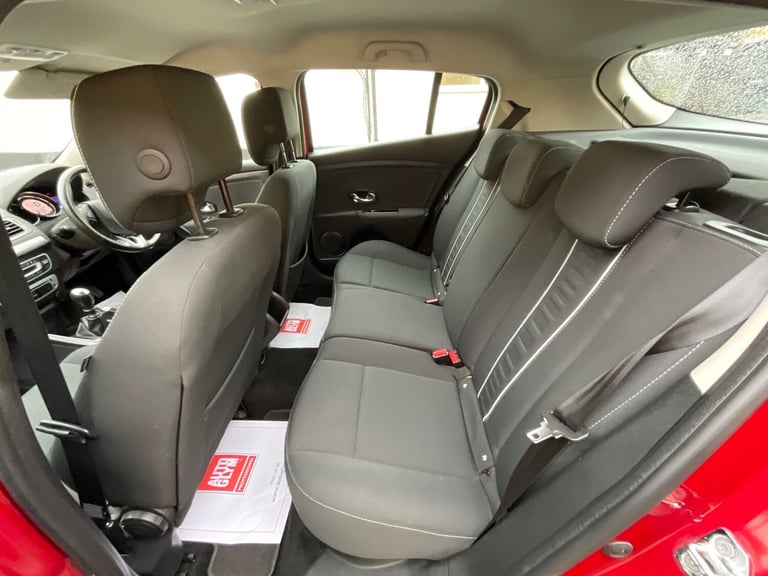 2014 Renault Megane 1.5 dCi Dynamique TomTom Energy 5dr HATCHBACK Diesel Manual