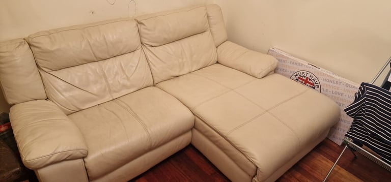 Leather corner sofa electric recliner