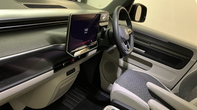 2025 Volkswagen ID.Buzz 210kW Style Pro 86kWh 5dr LWB Auto [7 Seat] Electric Estate Estate Electr...