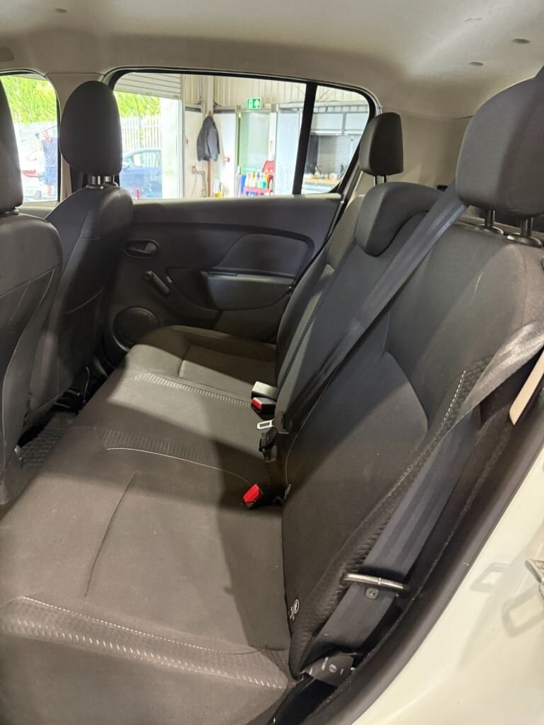 2017 Dacia Sandero 1.5 dCi Ambiance Hatchback 5dr Diesel Manual Euro 6 s/s 90 ps Hatchback Diesel...