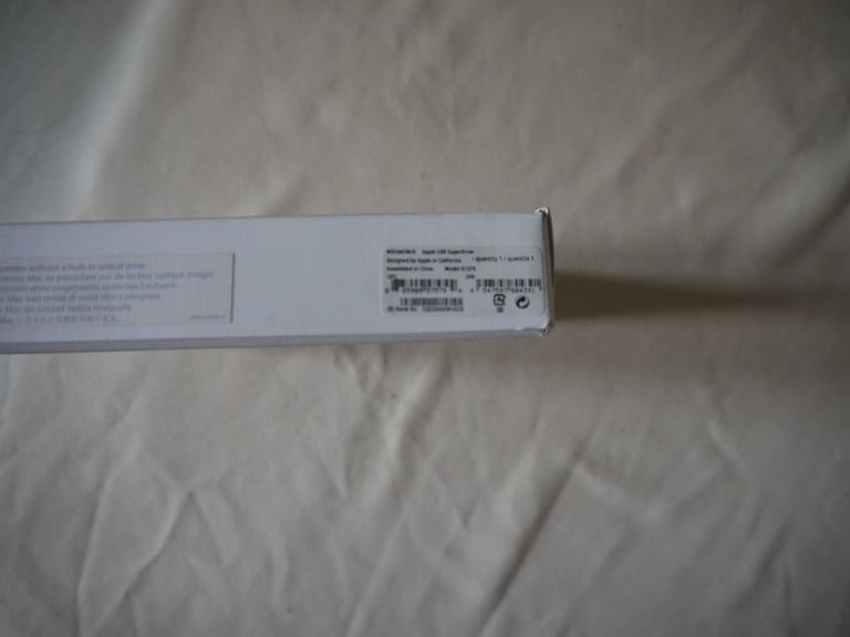 Apple USB Superdrive External CD/DVD drive