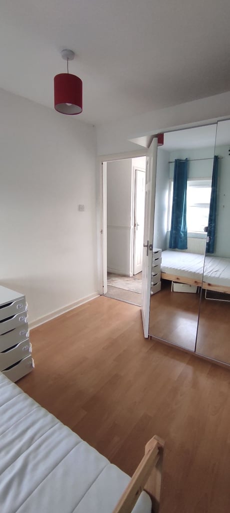 Double room fully furnished available 
