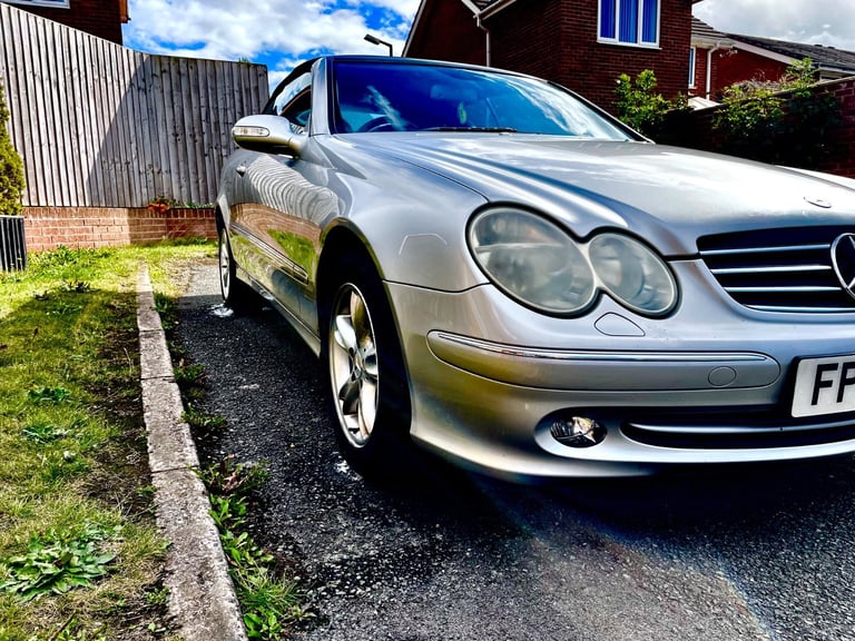 Mercedes-Benz, CLK, Convertible, 2004, Semi-Auto, 2597 (cc),2 doors - Image 17
