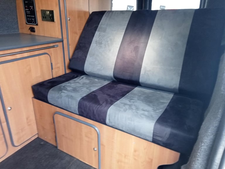 PEUGEOT EXPERT HDI LWB 2 BERTH 57PLATE