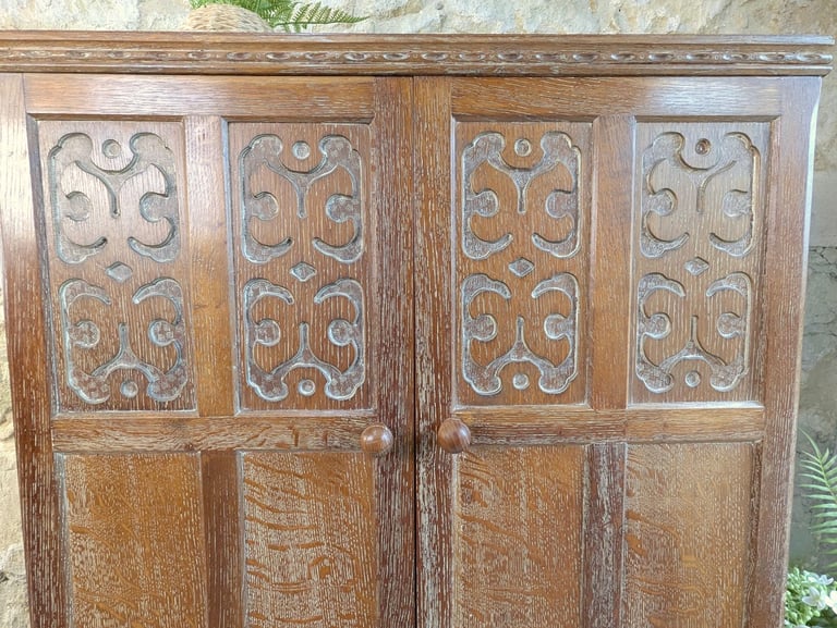 Limed Oak Linen Cabinet Gentlemans Wardrobe - Heathland Furniture