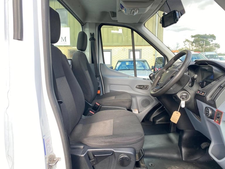 2018 Ford Transit RECOVERY TRUCK L4 2.0 350 EcoBlue Euro 6 VEHICLE TRANSPORTER Diesel Manual