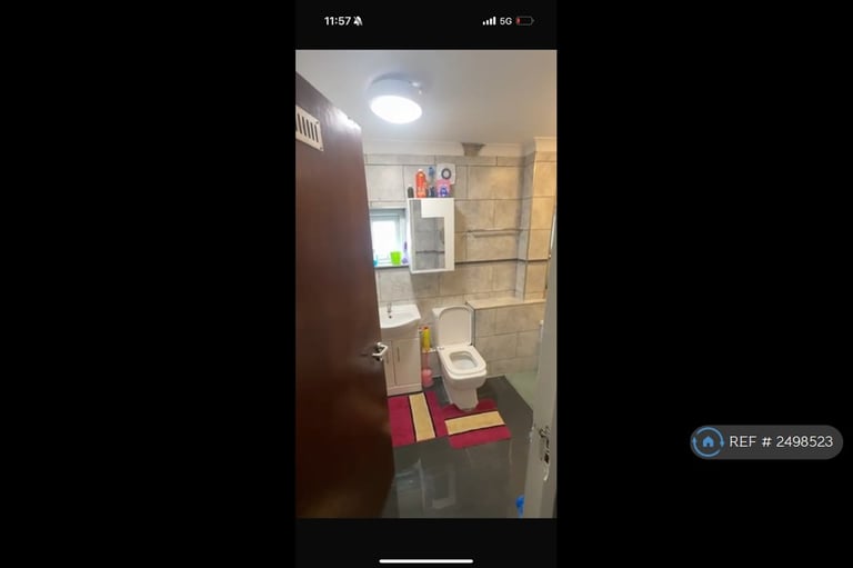 5 bedroom flat in Custom House, E16 3Ex, E16 (5 bed) (#2498523)