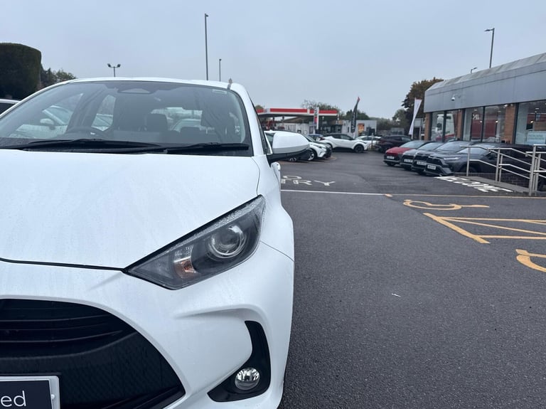 2024 Toyota Yaris 1.5 Hybrid Icon 5dr CVT Hatchback Hybrid Automatic