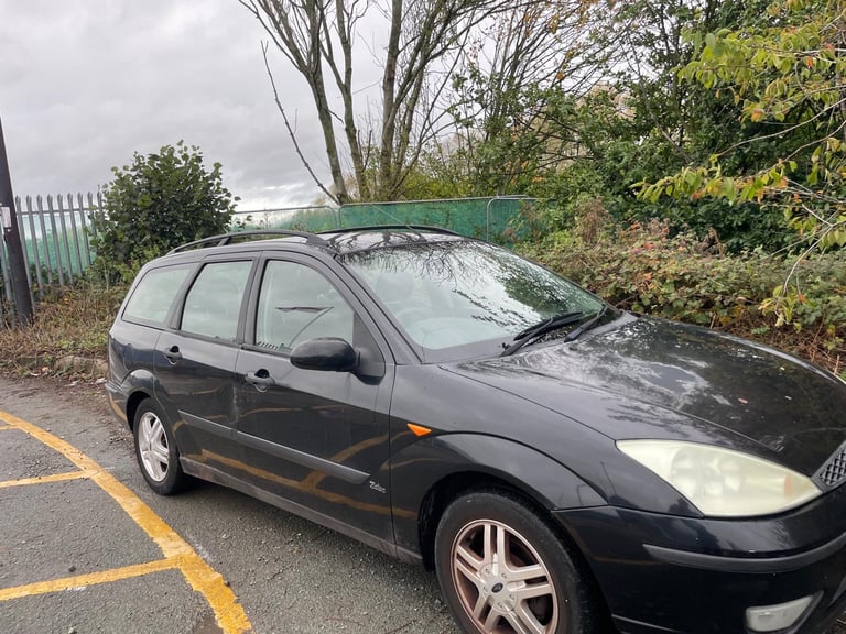 FORD FOCUS 1.8 ZETEC 51 REG BLACK 5 DOOR ESTATE MOT MAY 17TH 2026 LOW INSURANCE 36+MPG