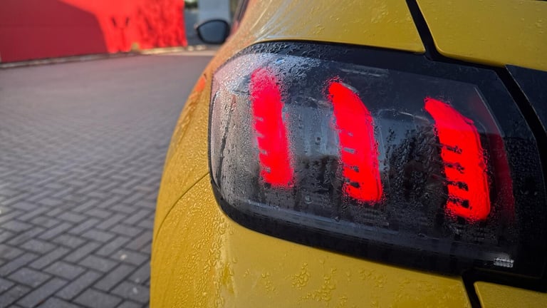 2023 Peugeot 208 1.2 PureTech 100 Allure Premium + 5dr EAT8 HATCHBACK PETROL Automatic