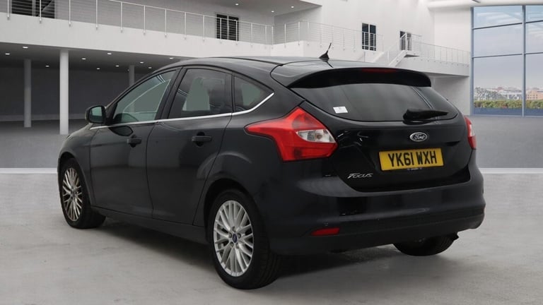 2011 Ford Focus 1.6 125 Zetec 5dr HATCHBACK Petrol Manual