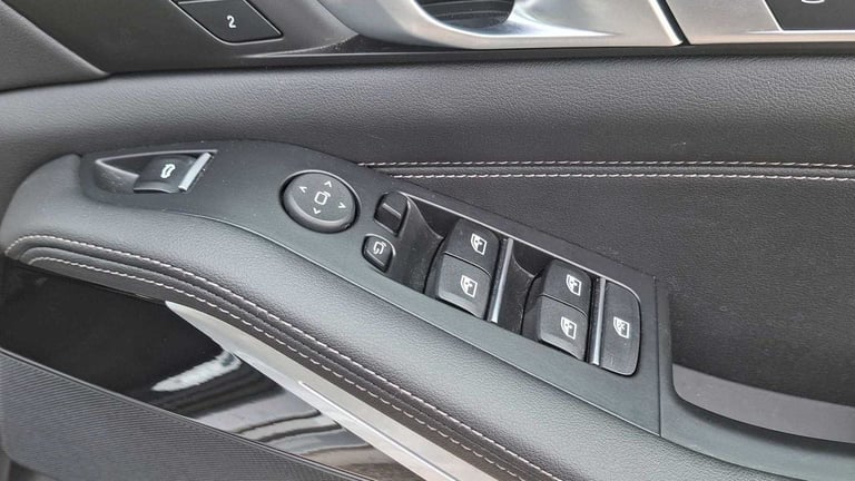 2024 BMW X5 xDrive50e M Sport 5dr Auto SUV Plug-In Hy Automatic