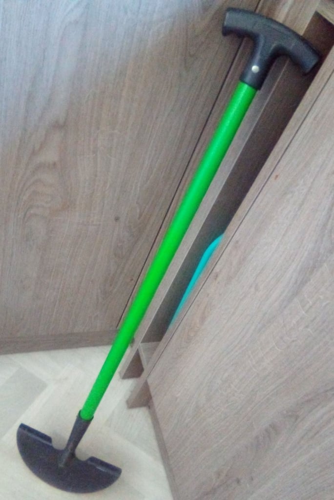 BBQ Cover, Folding Garden Chair, Line Prop and Swing Seat Cover, Planters, Buckets etc