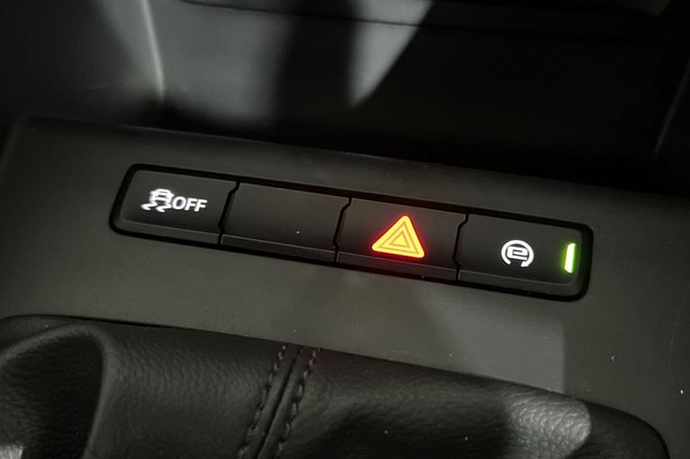 2020 20 MG MG3 1.5 VTI-TECH EXCLUSIVE HATCHBACK 5DR PETROL MANUAL EURO 6 (S/S) (