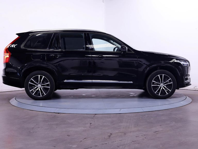 2023 Volvo XC90 Core Bright T8 (455 hp) ESTATE Petrol/Electric Hybrid Automatic