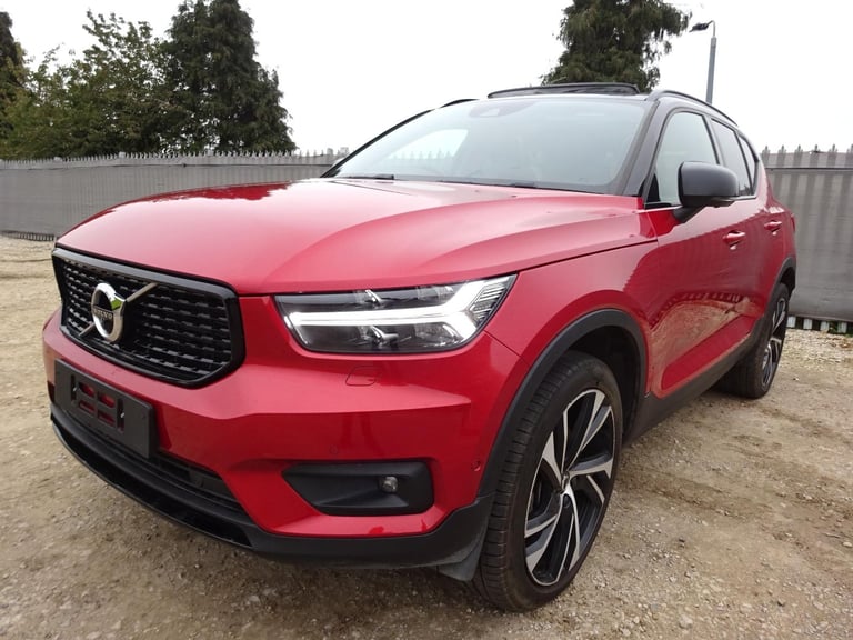 2019 19 REG VOLVO XC40 R-DESIGN PRO T4 AWD AUTO DAMAGED REPAIRABLE SALVAGE