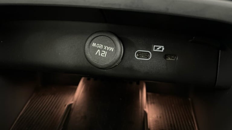 2022 Volvo XC40 Plus, B3 mild hybrid, Petrol, Dark Estate Petrol Automatic