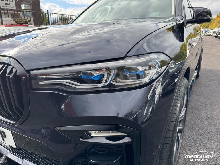 2022 BMW X7 4.4 M50i V8 Dark Shadow Edition SUV 5dr Petrol Auto xDrive Euro 6 (s/s) (53 ESTATE Pe...