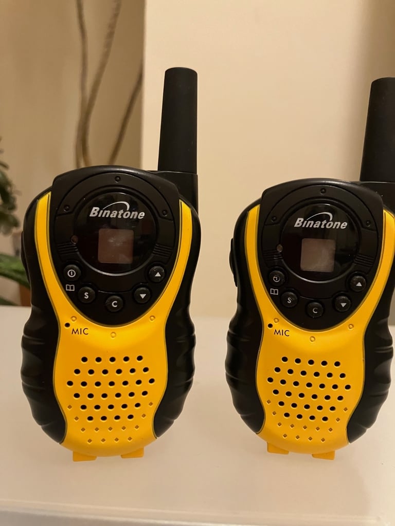 image for Binatone Latitude 100 Walkie Talkie set