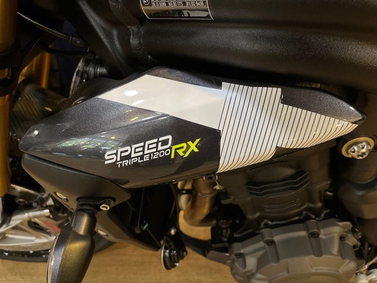 2025 Triumph Speed Triple 1200 RX Petrol yellow 6 Speed
