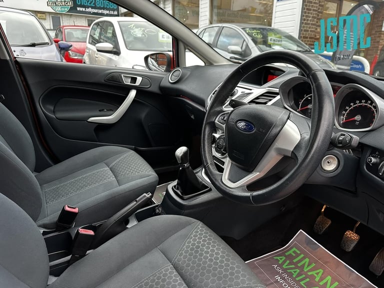2012 Ford Fiesta 1.4 Zetec 5dr HATCHBACK PETROL Manual