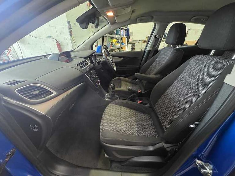 2015 Vauxhall Mokka 1.6i Tech Line 5dr HATCHBACK PETROL Manual