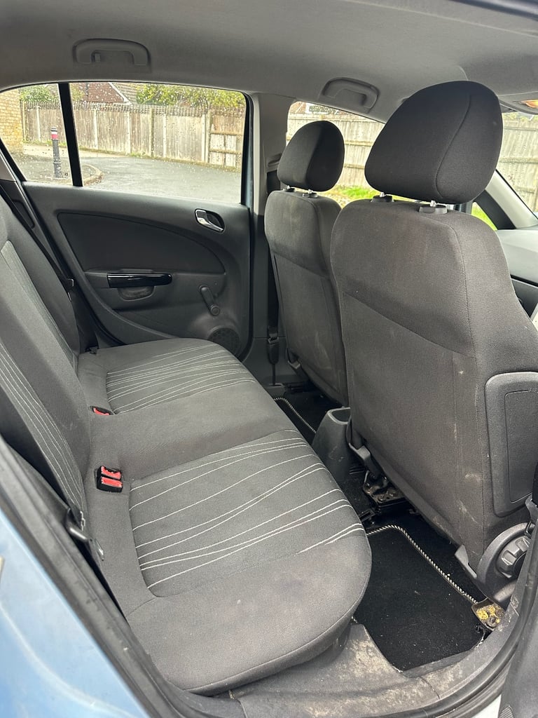 2008 Vauxhall Corsa SE Automatic 1.4L Petrol 69,000 Miles Full Service History 1YR NEW MOT  1 OWNER