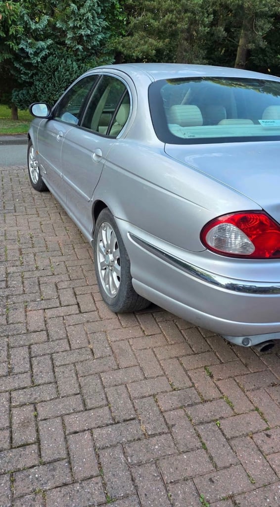 Jaguar V6 X-TYPE, Saloon (2001) for sale! 2 Keys! 