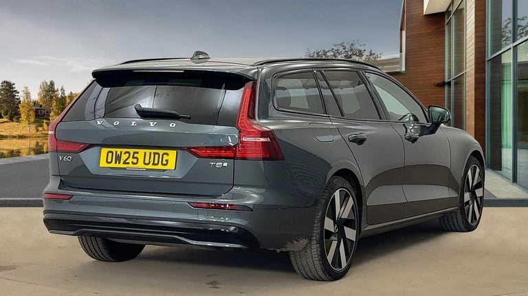 2025 Volvo V60 2.0 T8 [455] PHEV Ultra Dark 5dr AWD Auto ESTATE PETROL/ELECTRIC Automatic