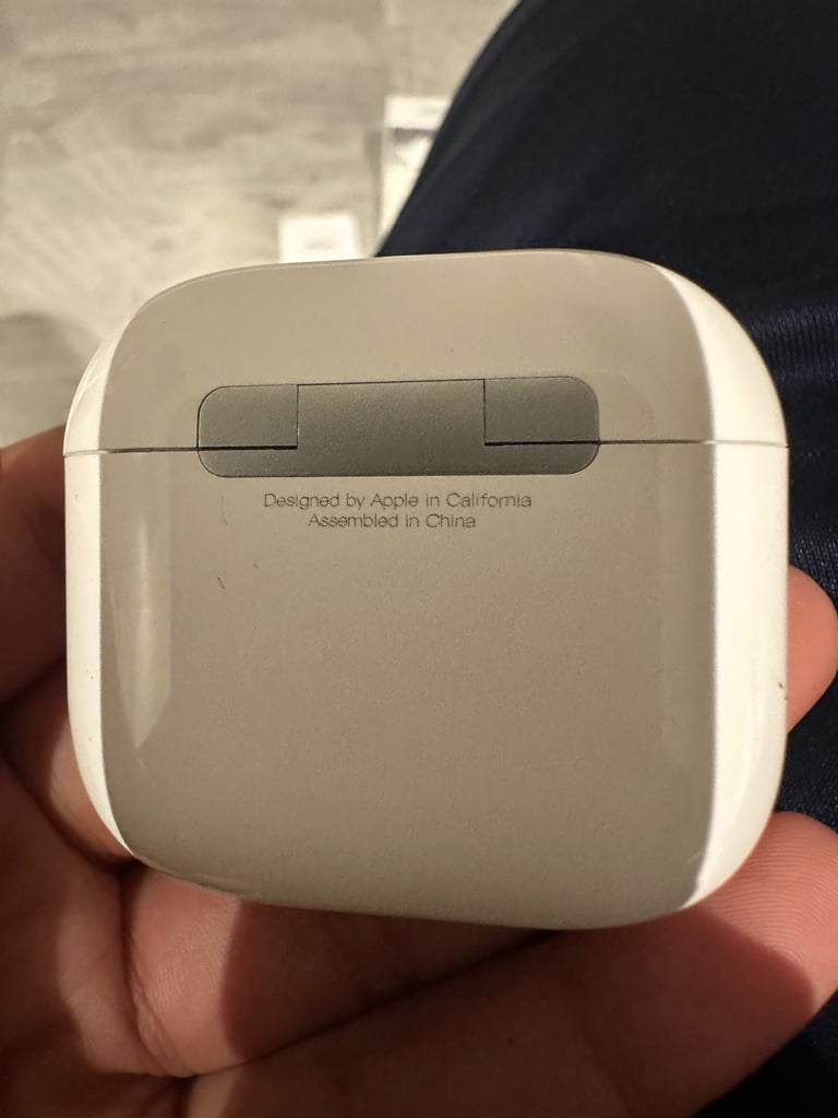 AirPods Pro 4th gen ANC