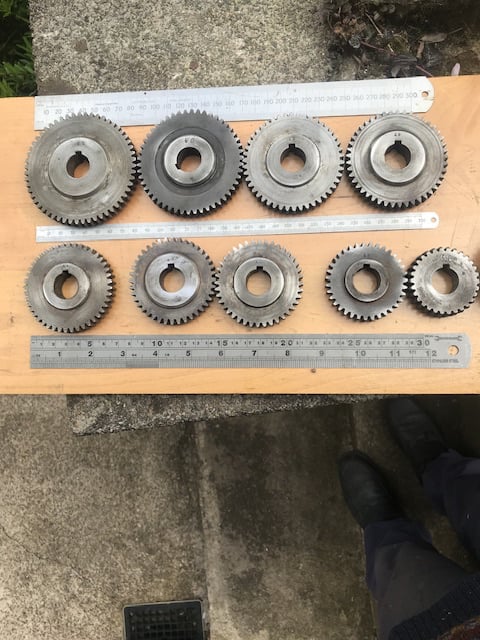 Set of lathe change gears