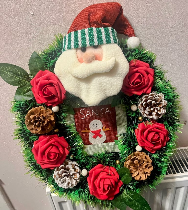 image for Artificial Christmas wreaths