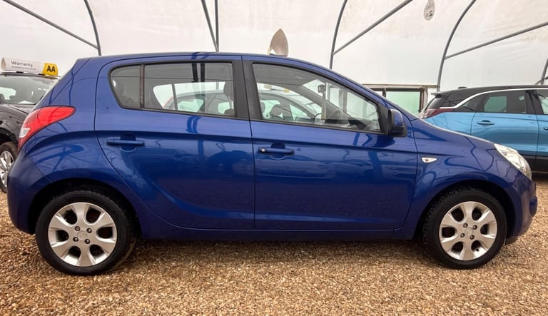 2011 Hyundai i20 1.4 Comfort Euro 5 5dr HATCHBACK Petrol Manual